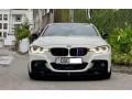 bmw-318i-m-sport-small-0