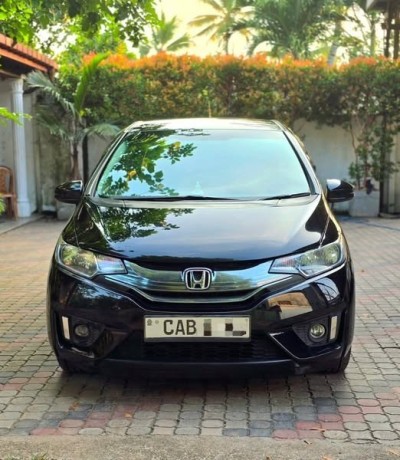 honda-fit-gp5-2014-big-0