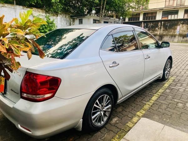 toyota-allion-240-big-2