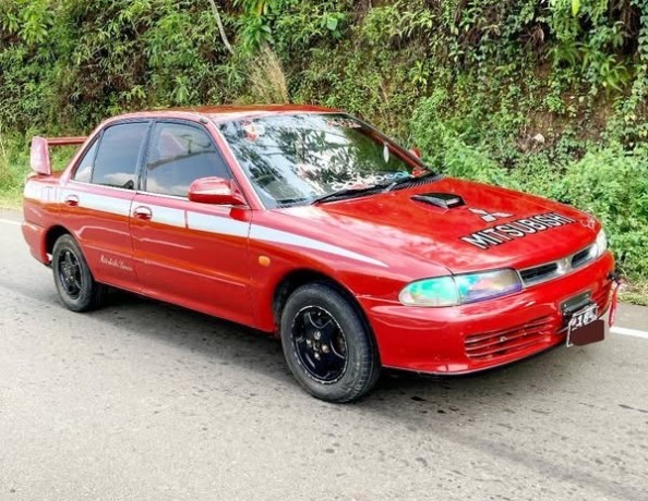 mitsubishi-lancer-big-0