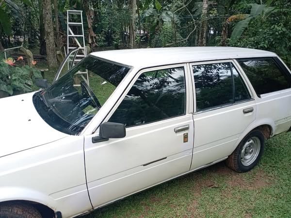 toyota-carina-car-for-sale-big-1