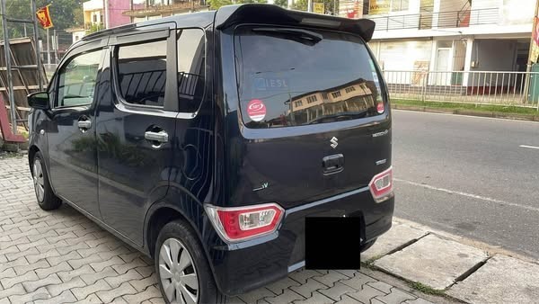 wagon-r-fx-model-home-used-big-1