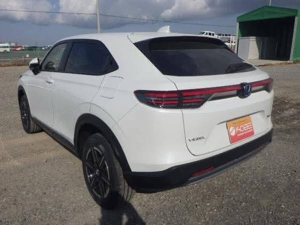honda-vezel-2025-brand-new-unregistered-big-1