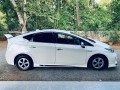 toyota-prius-s-small-4