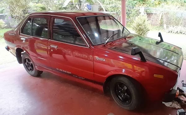 toyota-corolla-ke50-big-0