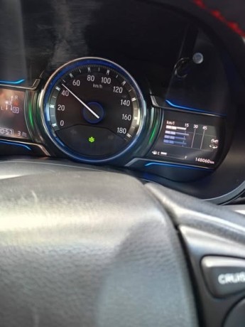 honda-grace-ex-2015-big-4
