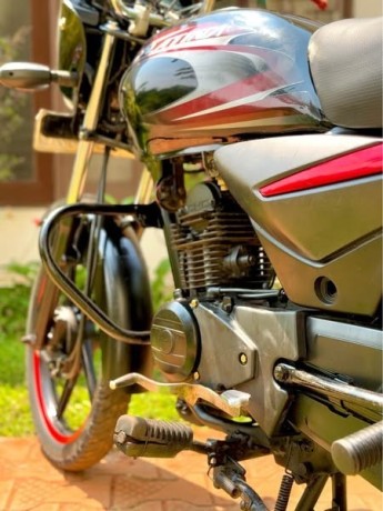 platina-100cc-big-3