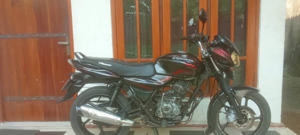 discover-150cc-big-0