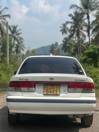 nissan-fb-15-ex-saloon-big-4