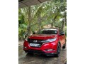 honda-vezel-rs-2017-small-0