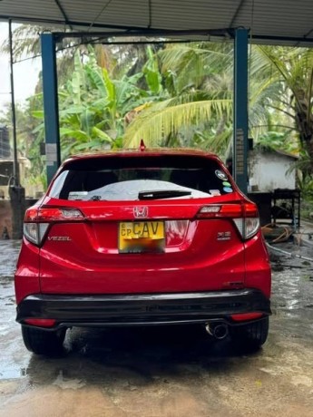 honda-vezel-rs-2017-big-2
