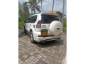 toyota-land-cruiser-prado-120-small-0
