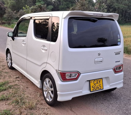 suzuki-wagon-r-fz-big-3