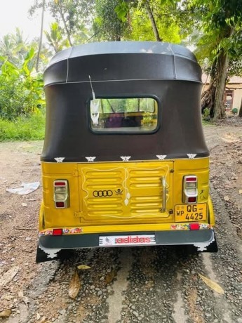 bajaj-2-stoke-big-1