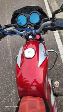 bajaj-ct-100-big-0