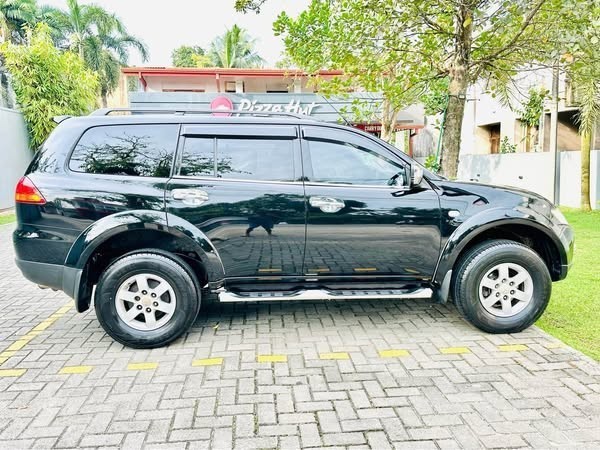 montero-sport-big-4
