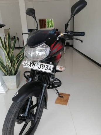 bajaj-discover-big-1
