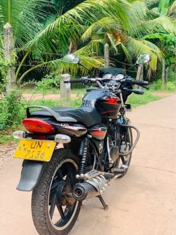 bajaj-discover-big-2