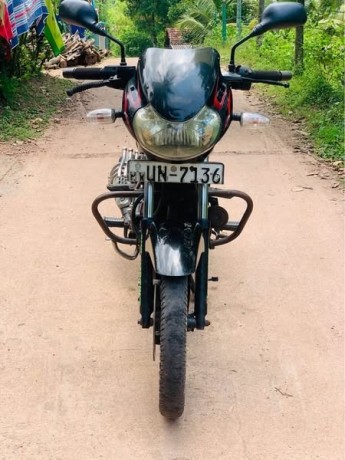 bajaj-discover-big-3