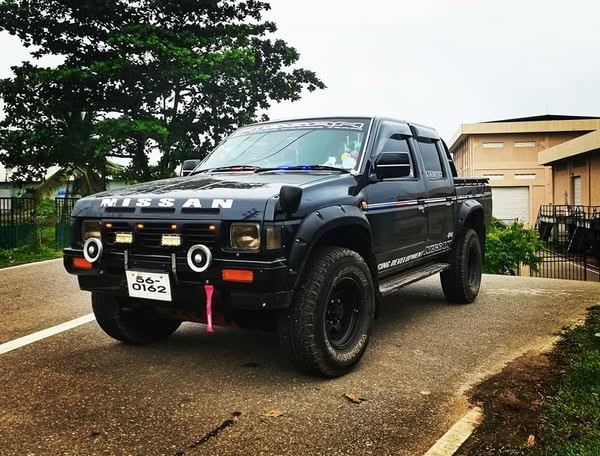 nissan-d21-big-4