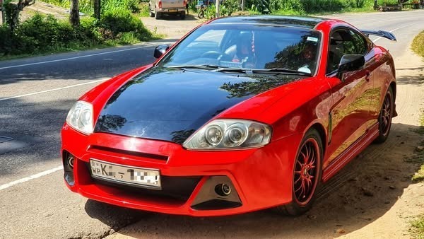 hyundai-coupe-sport-car-big-0