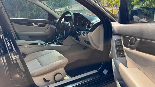 mercedes-benz-c220-cdi-w204-2013-big-2