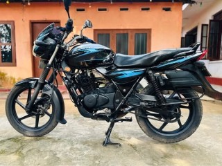 bajaj-discover-135