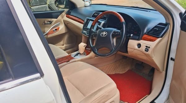 toyota-allion-g-grade-big-0