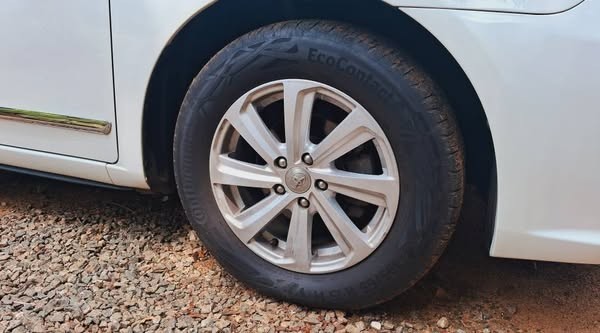 toyota-allion-g-grade-big-3