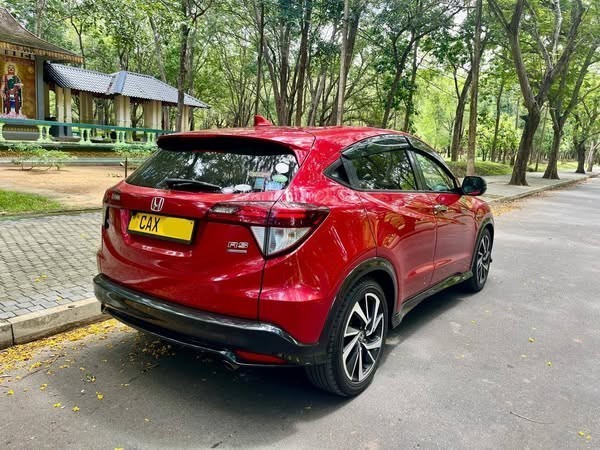 honda-vezel-big-1