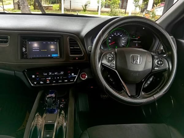 honda-vezel-big-3