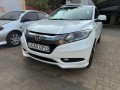 honda-vezel-z-grade-small-1