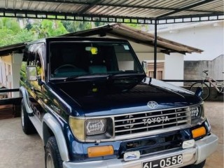 toyota-landcruiser-prado-lj-79