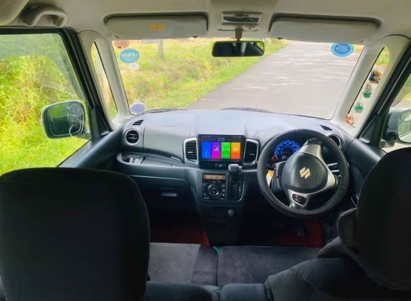 suzuki-spacia-20162018-big-2