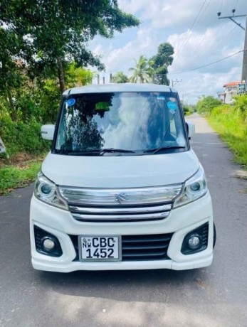 suzuki-spacia-20162018-big-1