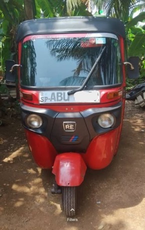 bajaj-re-big-0