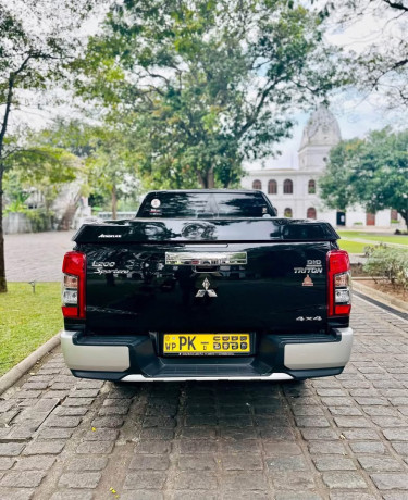 mitsubishi-l200-sportero-2020-big-4