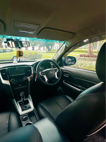 mitsubishi-l200-sportero-2020-big-3