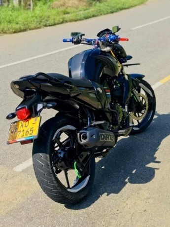 yamaha-fz-big-2
