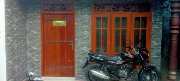 discover-150cc-big-0