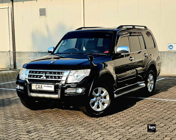 mitsubishi-montero-v98-glx-big-0