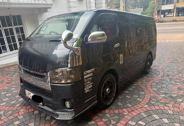 toyota-hiace-kdh-200-super-gl-2007-big-0