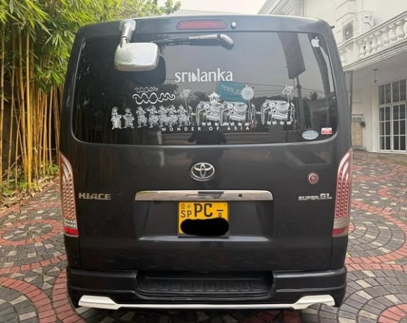 toyota-hiace-kdh-200-super-gl-2007-big-3
