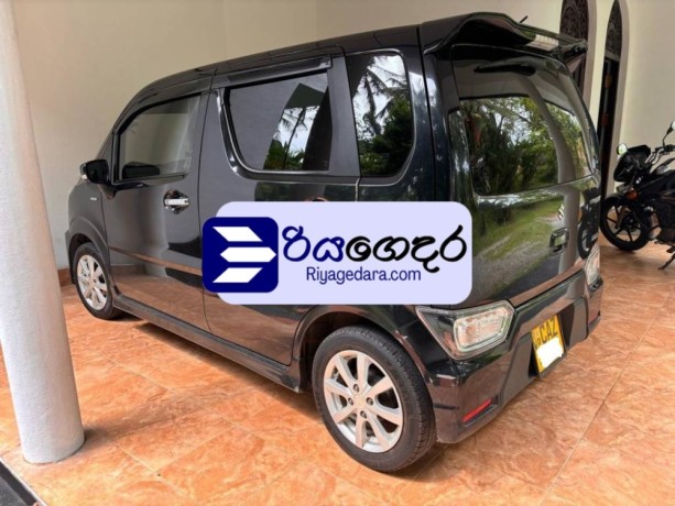 suzuki-wagon-r-stingray-2018-car-big-4