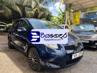 toyota-vitz-2007-car