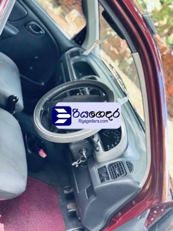 suzuki-alto-2010-car-big-4