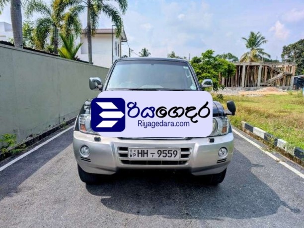 mitsubishi-montero-v6-2003-suv-big-0