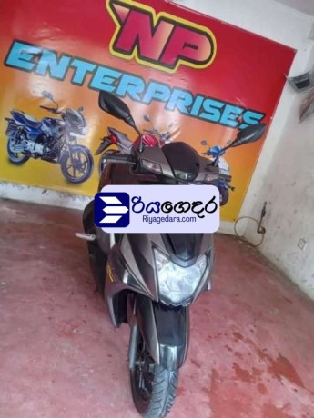 tvs-ntorq-2018-motorbike-big-1
