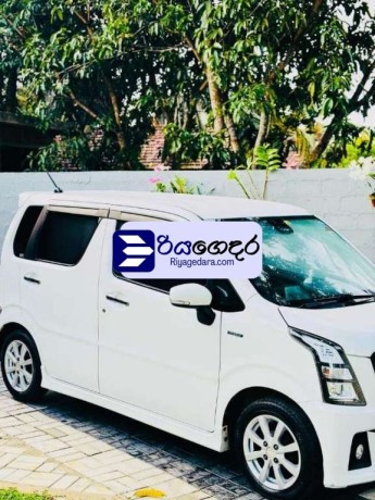 suzuki-wagon-r-stingray-2018-car-big-1