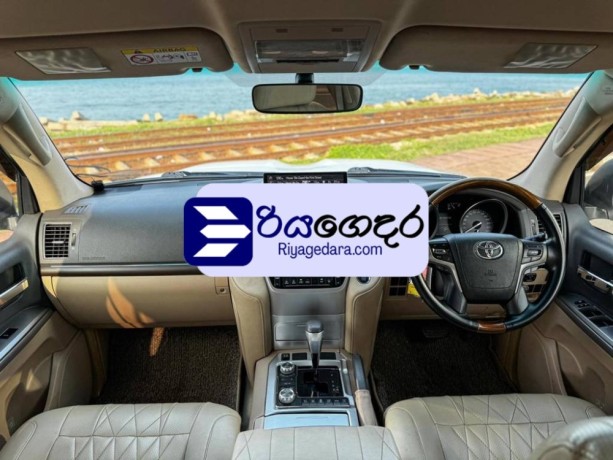 toyota-land-cruiser-v8-vx-2013-suv-big-4